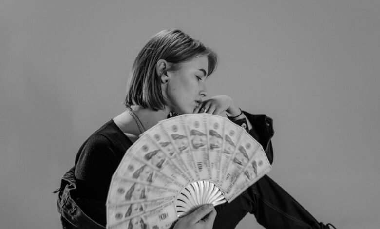 kristina need cash profile