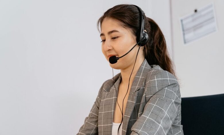 business hotline for tech